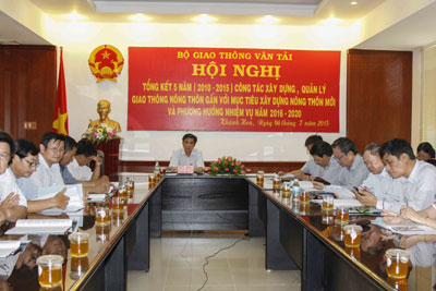 Nhân dân đóng góp hơn 27.000 tỷ đồng làm đường giao thông nông thôn