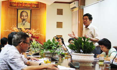 Làm việc với đoàn công tác Ban Tuyên giáo Trung ương