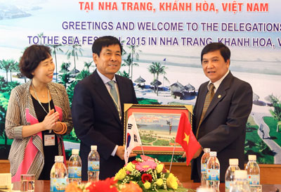 TP. Nha Trang: Tiếp đoàn đại biểu quận Trung, TP. Incheon