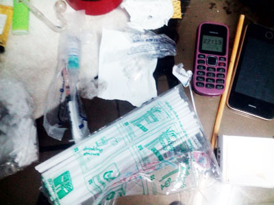  ...... và tang vật phạm tội.