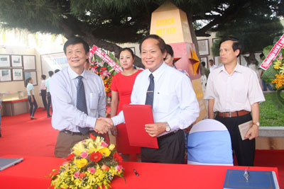 Sức hút từ triển lãm về chủ quyền biển, đảo