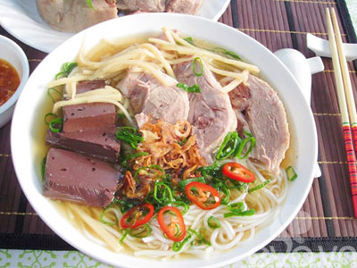 Bún măng vịt