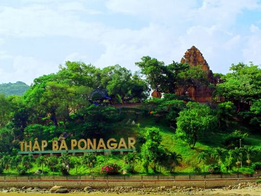 Quản lý chặt độ cao các công trình xây dựng quanh di tích Tháp Bà