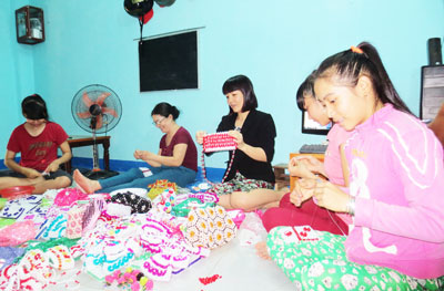 Hội Phụ nữ xã Vĩnh Thái: Tạo việc làm cho hội viên