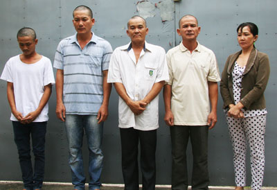 Vây bắt sòng bạc chốn thôn quê