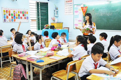 Lớp học VNEN tại Trường Tiểu học Tân Lập 2 (TP. Nha Trang). Ảnh: VĨNH THÀNH