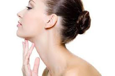 5 bước chăm sóc da vùng cổ luôn trắng sáng