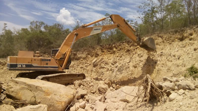 Khu vực đồi núi  phát hiện quả bom. 