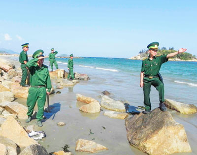 Tuần tra kiểm soát trên tuyến biên phòng.