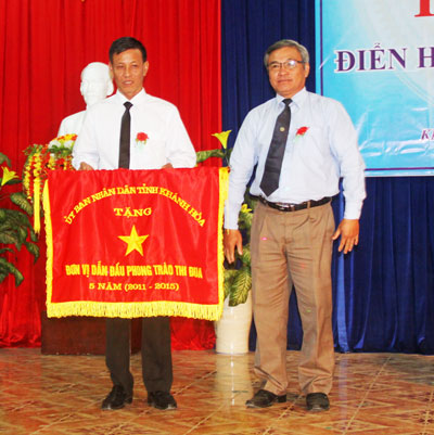 Khánh Vĩnh: Hội nghị điển hình tiên tiến giai đoạn 2011-2015