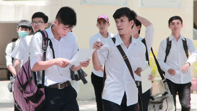 Thí sinh tham dự kỳ thi THPT quốc gia tại Khánh Hòa