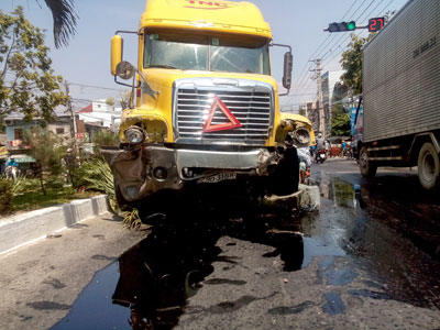 Vượt đèn đỏ ở Nha Trang: Đừng để thành thói quen