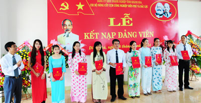 Đẩy mạnh phát triển đảng trong doanh nghiệp tư nhân