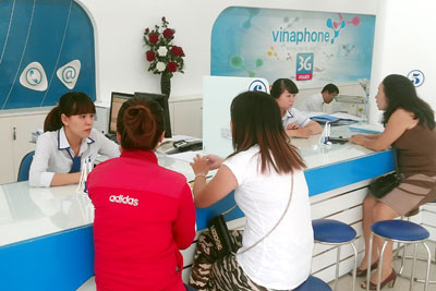 Chương trình khuyến mại "Vui hè cùng Vinaphone"