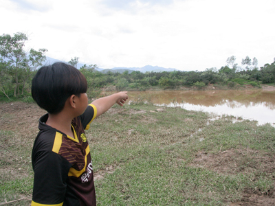 Một người chết do bị nước lũ cuốn trôi