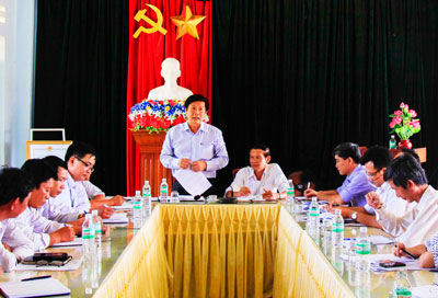 Xã Vạn Bình cần tập trung phát triển sản xuất, chuyển đổi cơ cấu cây trồng