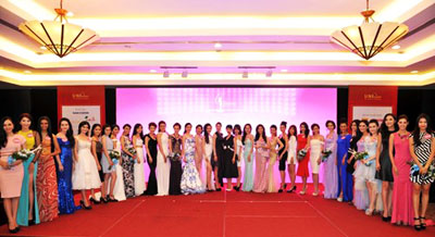 35 người đẹp khu vực phía Nam lọt vào vòng bán kết cuộc thi Hoa hậu Hoàn Vũ Việt Nam 2015.