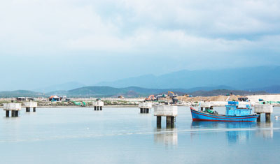 Khu neo đậu tránh trú bão cho tàu cá Ninh Hải: Cần được nâng cấp