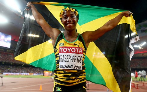 Có chiều cao khiêm tốn nhưng Fraser-Pryce lại đang thống trị đường chạy 100m nữ (Ảnh: Getty)