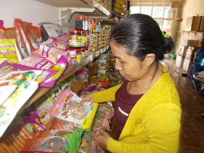 Chọn mua thực phẩm chay chế biến sẵn