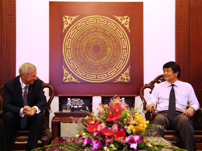 Tiếp Tham tán công sứ Phái đoàn Liên minh châu Âu tại Việt Nam