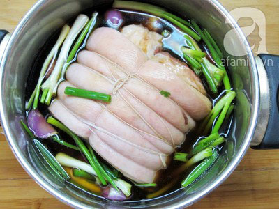 Thịt kho kiểu mới lạ miệng ngon cơm