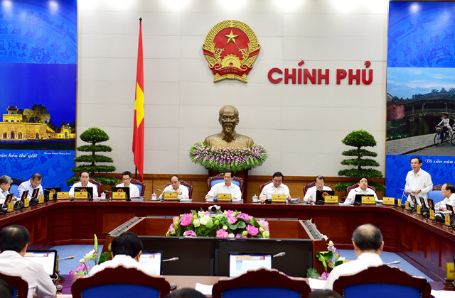 Chính phủ họp phiên thường kỳ tháng 8/2015. Ảnh: VGP/Nhật Bắc