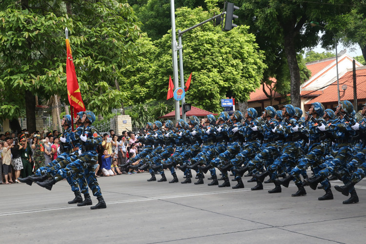 Khối chiến sỹ Phòng không-không quân