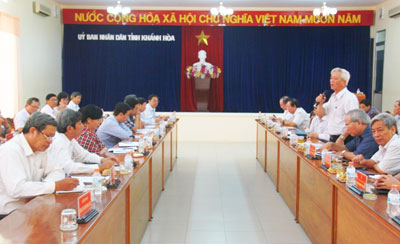 Quang cảnh cuộc họp