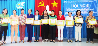 114 chi hội giúp đỡ 159 chi hội