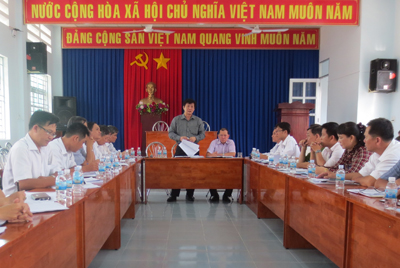 Lãnh đạo tỉnh Khánh Hòa làm việc tại các địa phương