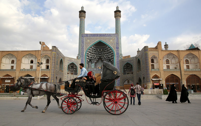 Quảng trường trung tâm của thành phố Esfahan. (Ảnh: Getty Images)