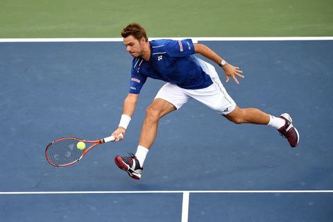 Wawrinka sẽ đụng Federer ở bán kết US Open.