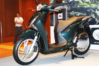 Honda Việt Nam bổ sung chìa khoá thông minh cho SH 2015