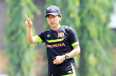 Xứng hay không xứng?