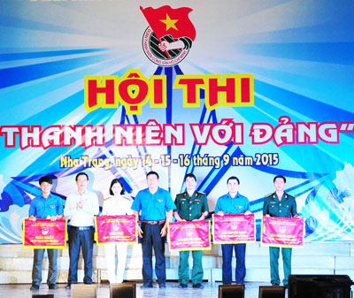 Hội thi "Thanh niên với Đảng": 3 đội đạt giải nhất