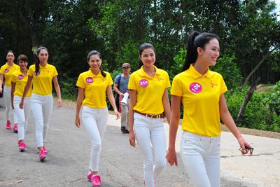 Nhiều thí sinh phấn khởi khi được tham gia chương trình thiện nguyện