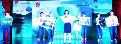 16 đội dự thi "Văn hóa Vietcombank"