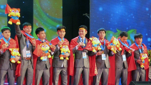 Các thí sinh Việt Nam giành Huy chương vàng tại kỳ thi tay nghề ASEAN lần thứ 10