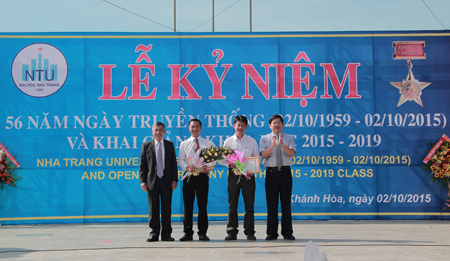 Kỷ niệm 56 năm ngày truyền thống và khai giảng năm học mới
