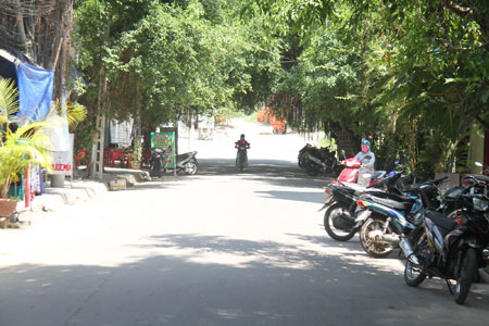 Cặp vợ chồng bị truy sát lúc rạng sáng