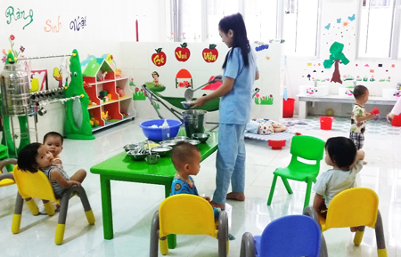 Trẻ từ 6 đến 18 tháng tuổi gửi ở đâu?