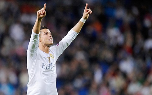 Ronaldo chính thức trở thành chân sút ghi được nhiều bàn thắng nhất trong lịch sử Real (Ảnh: Getty Images)