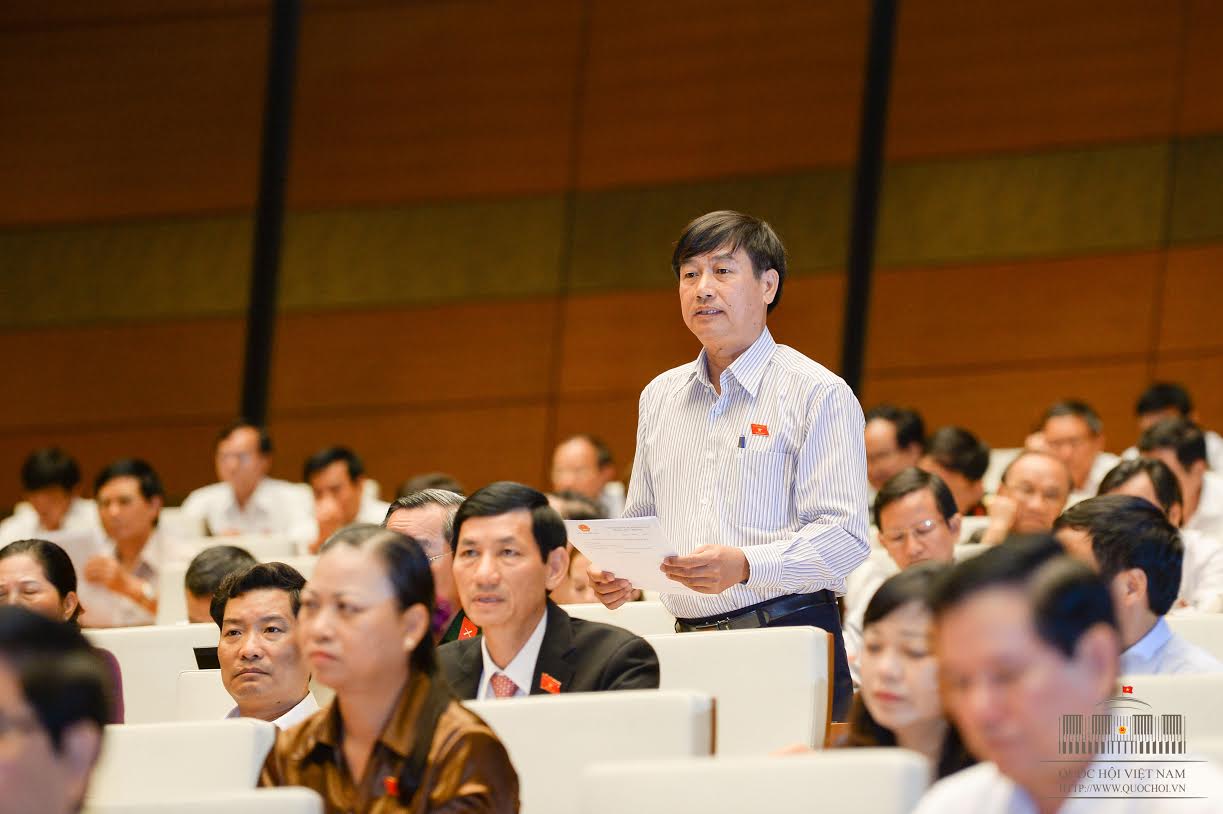 Quốc hội thảo luận các vấn đề kinh tế - xã hội