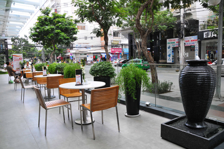 Trải nghiệm Bistro cafe giữa lòng phố biển