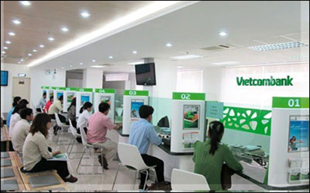 Vietcombank điều chỉnh biểu phí dịch vụ đối với khách hàng tổ chức, doanh nghiệp