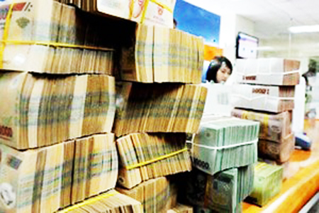 Thu ngân sách 10 tháng đạt 85,3% dự toán năm