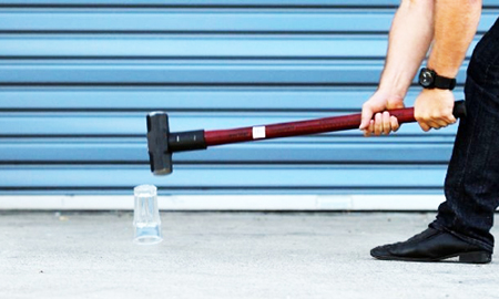 Nhật chế tạo kính bền như thép