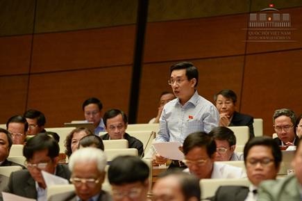 Quốc hội nghe Tờ trình dự án Luật Báo chí (sửa đổi)