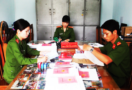 Đẩy mạnh cải cách thủ tục hành chính